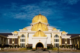 کاخ سلطنتی مالزی یا ایستانا نگارا (Istana Negara)