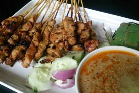 Satay (ساتی) کباب محبوب مالزیایی