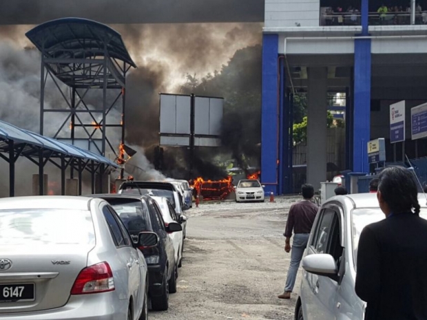 taman_jaya_lrt_explosion_2112_620_465_100