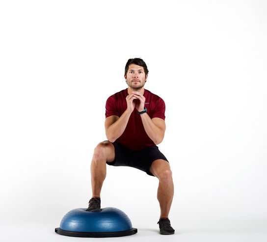 skimble-workout-trainer-exercise-bosu-offset-squats-4_iphone