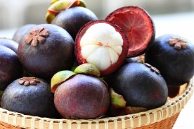 میوه استوایی منگوستین (Mangosteen)