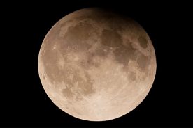 ابرماه نوامبر، درخشان‌ترینِ سال و روش دیدن آن