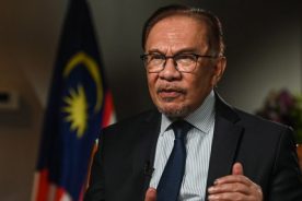 انور: روابط تجاری مالزی با ایران با وجود تهدید تعرفه‌ای&hellip;