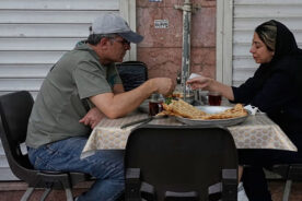 روایت صداهای خاموش شده؛ مردم ایران چگونه هزینه بن‌بست سیاسی&hellip;